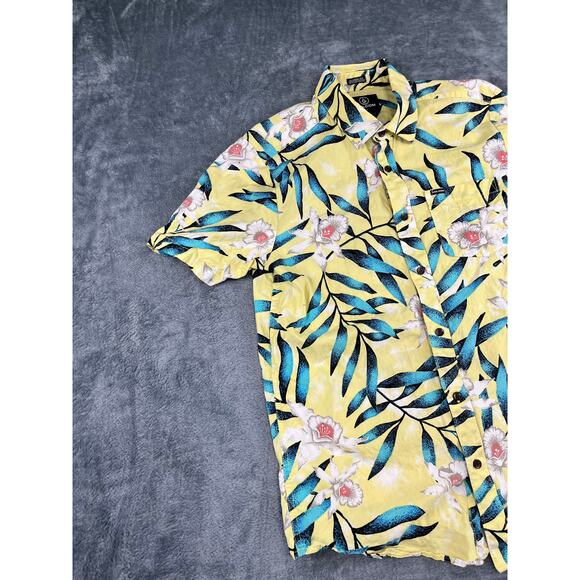 Men’s Volcom S Yellow Tropical Floral Short Sleeve Shirt – Excellent Condition - Picture 7 of 11